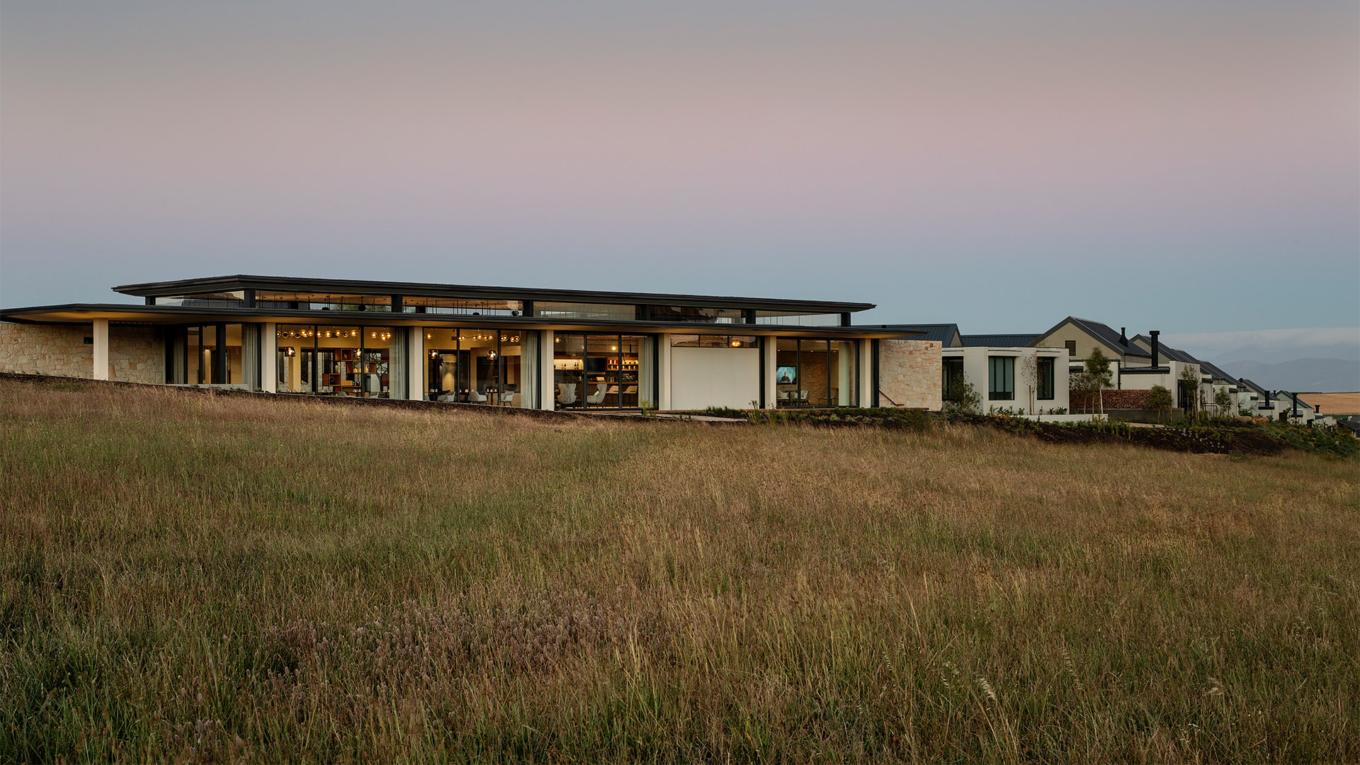 Retirement village: Retiring? Consider this... by choose a retirement village