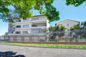 A 2 bedroom apartment in Parow selling for R1.3m.