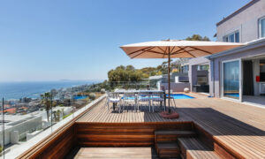 Bantry Bay, R40M for this ultra-luxury modern penthouse located high up in Ocean View Drive with spectacular ocean views. It comes with three bedroom suites, and an expansive outside entertainment area with a private pool, jacuzzi and built-in braai.