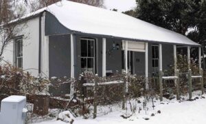 Rhodes R1.57m: Priced at R1.57 million through Pam Golding Properties, this charming three-bedroom house and one-bedroom cottage is situated in the quietest part of Rhodes, just 50m from the road which exits the village. With sash windows and Oregon floors and doors, it includes a country kitchen and separate laundry/pantry. Offered for purchase with some furniture, soft furnishings, all appliances, and kitchen and garden equipment, the home includes a new living room fireplace which warms the entire house, and a sunny north-facing front stoep ideal for ‘stoep-sitting’, a favourite pastime in Rhodes. There is also a 2 500 litre Jojo for rainwater harvesting.