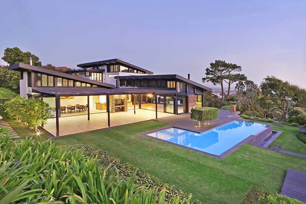 Bishopscourt property (Oosterzee Heights Str) sold for R44.75m