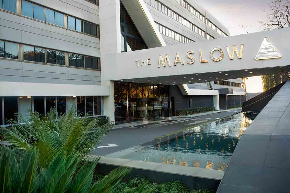 The Maslow, Sandton pool-gardens-lacuna patio x