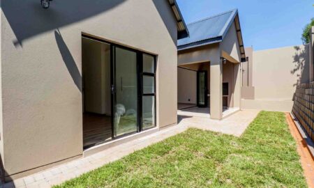 The Grove Leloko Lifestyle & Eco Estate Hartbeespoort 1