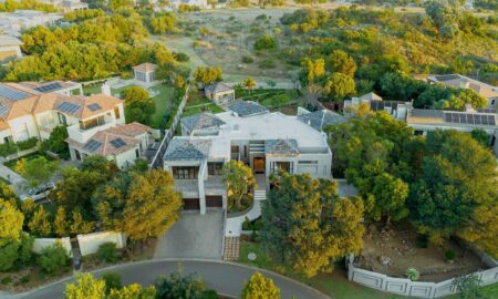 Johannesburg home buyers exploring affordable suburbs in Johannesburg South