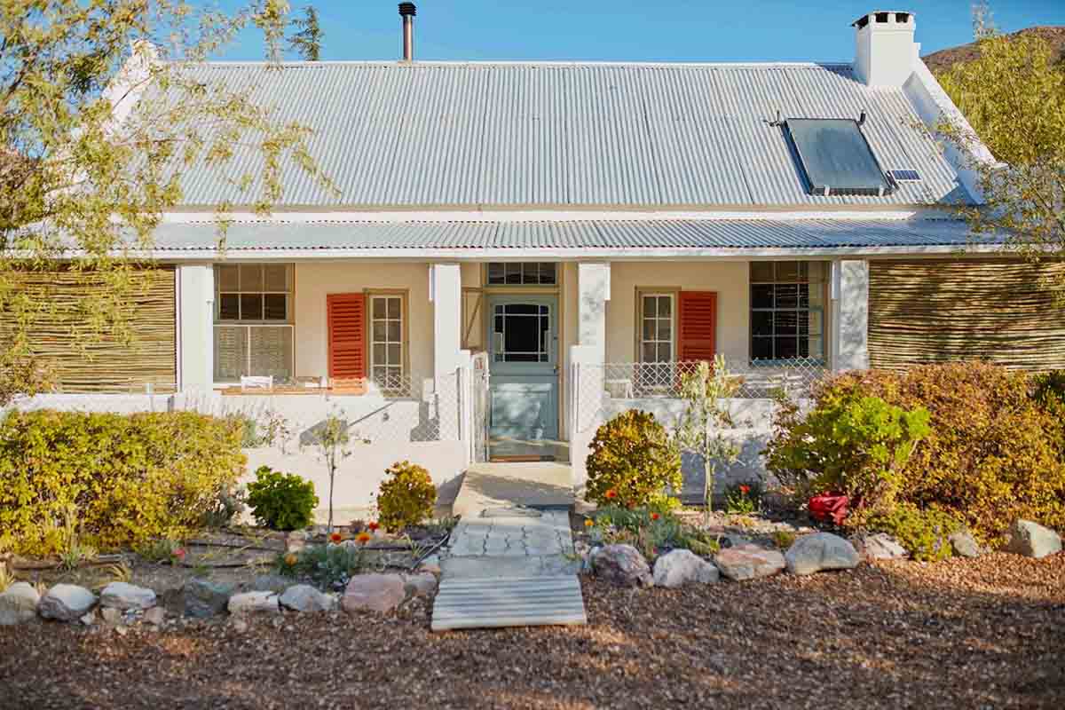 Properties for sale in the Karoo stoep Prince Albert 3 bedroom Cape Cottage R5.95m x