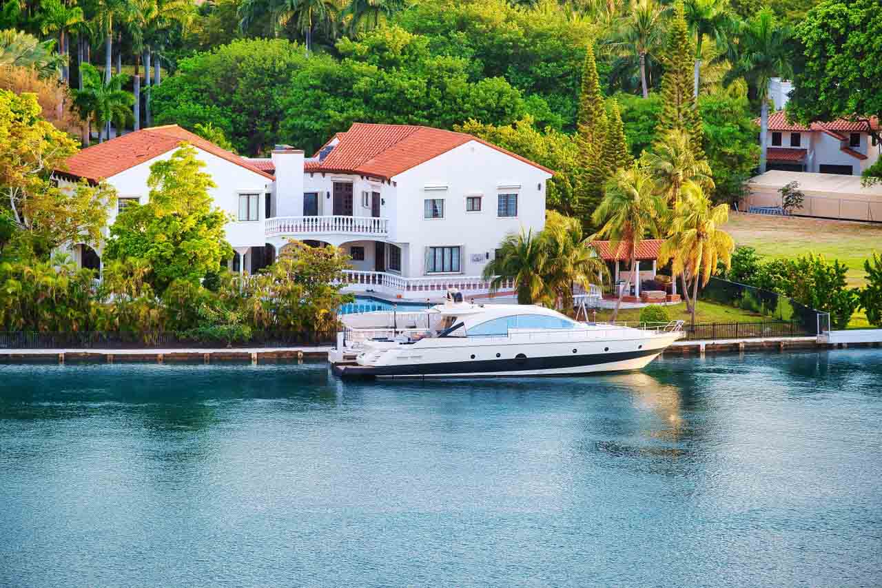 Buying property overseas Single Discretionary Allowance SDA