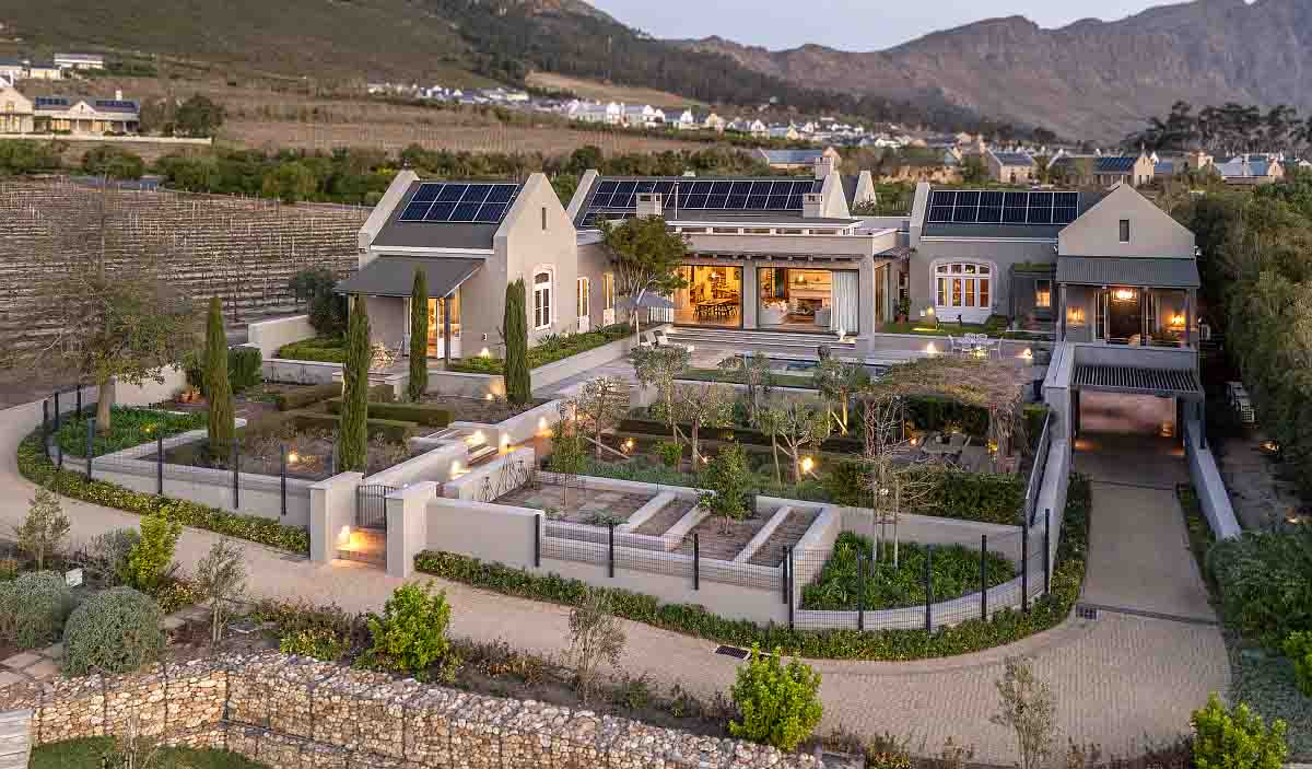 Franschhoek R65m six-bedroom home for sale x