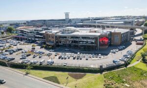 The View Fourways Mall trading hours